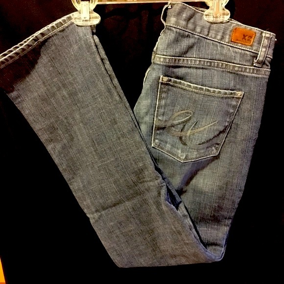 GAP curvy collection jeans. Size 6 regular. Like new condition - Picture 5 of 9